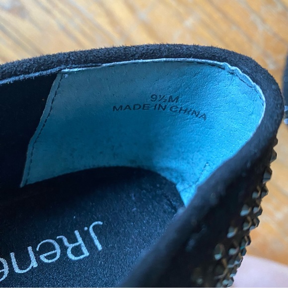 ❌SOLD❌EUC Hanuko Suede Rhinestone Slip-Ons Women Sz 9.5 - Picture 2 of 6